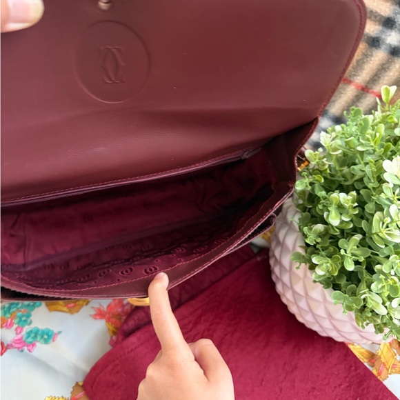❤️Elegant Cartier All
 Leather Burgundy Shoulder Bag❤️ Authentic - Picture 3 of 17